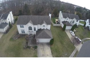 12 Diamond Ct, Sicklerville, NJ 08081
