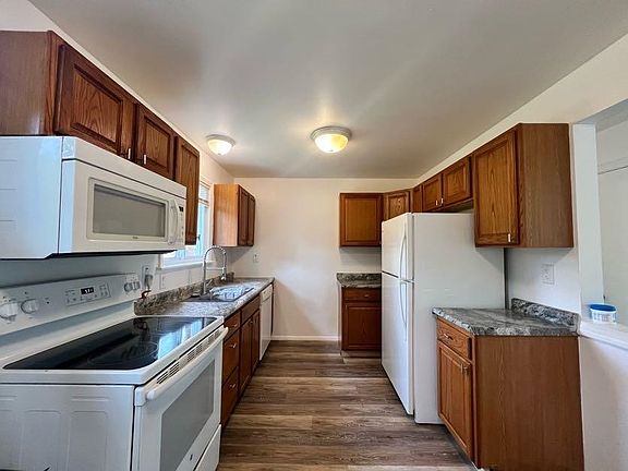4th image of 6155 Natchez Dr