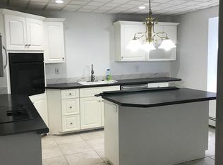4163 S Church St, Whitehall, PA 18052