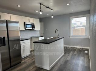 1593 Florence St, Aurora, CO 80010