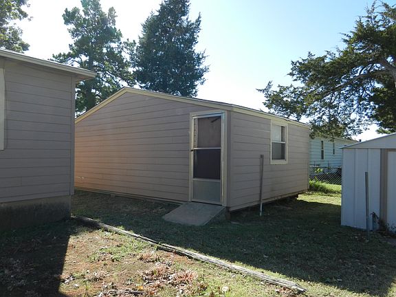 Additional building.