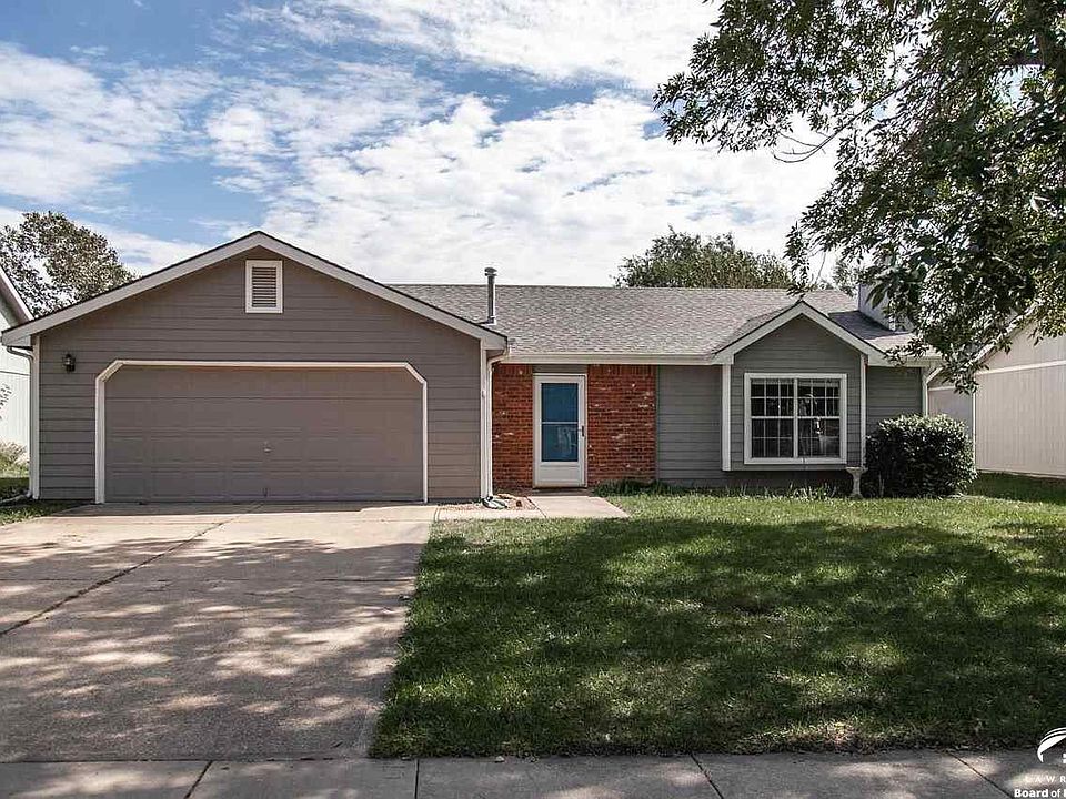 500  Arrowhead Dr Lawrence, KS listing photo #1