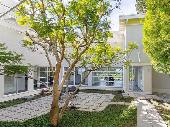 4th image of 45 Vicente Rd