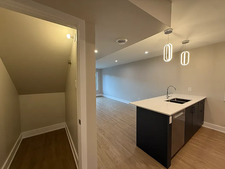 115 Springfield Rd — Photo 28
