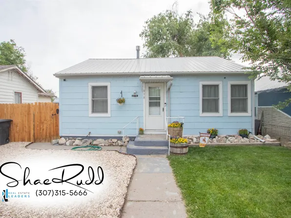 518 Wasatch Ave, Mills, WY 82644