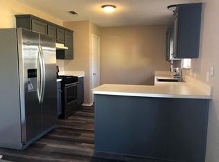 828 Vicksburg Ln, Burleson, TX 76028