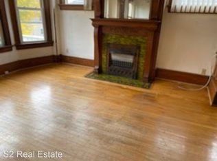 811 S 31st St, Milwaukee, WI 53215