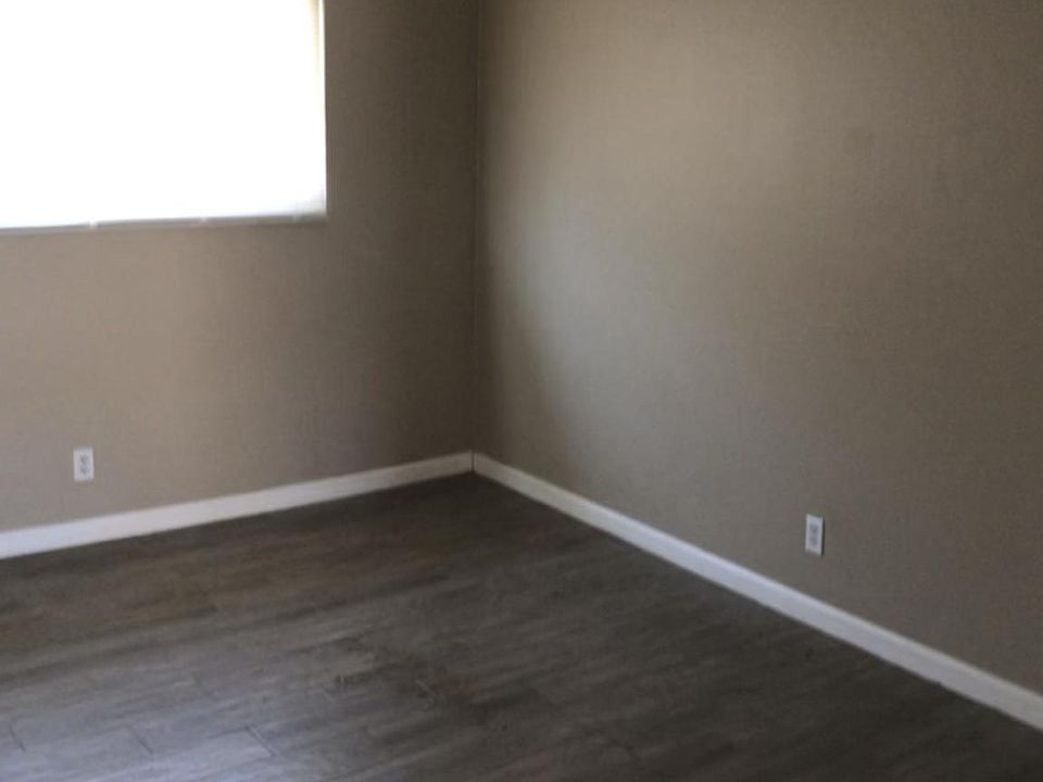 2nd image of 314 McCord Ave APT H