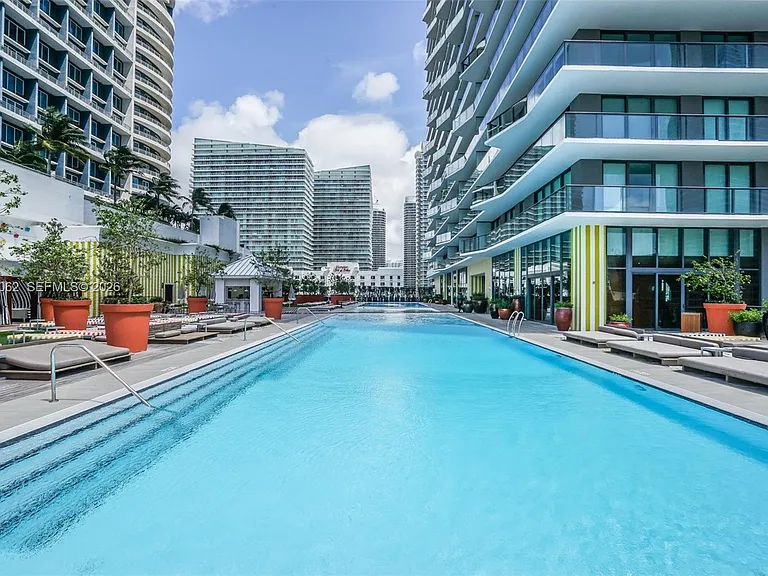 1300 S Miami Ave #1407 — Photo 32