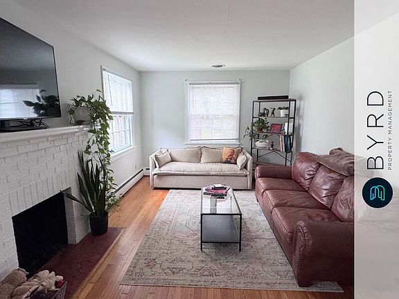 3rd image of 5018 Patterson Ave