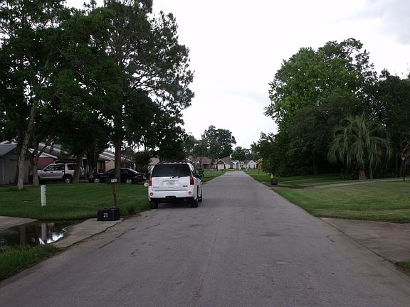 2nd image of 960 W Gaucho Cir