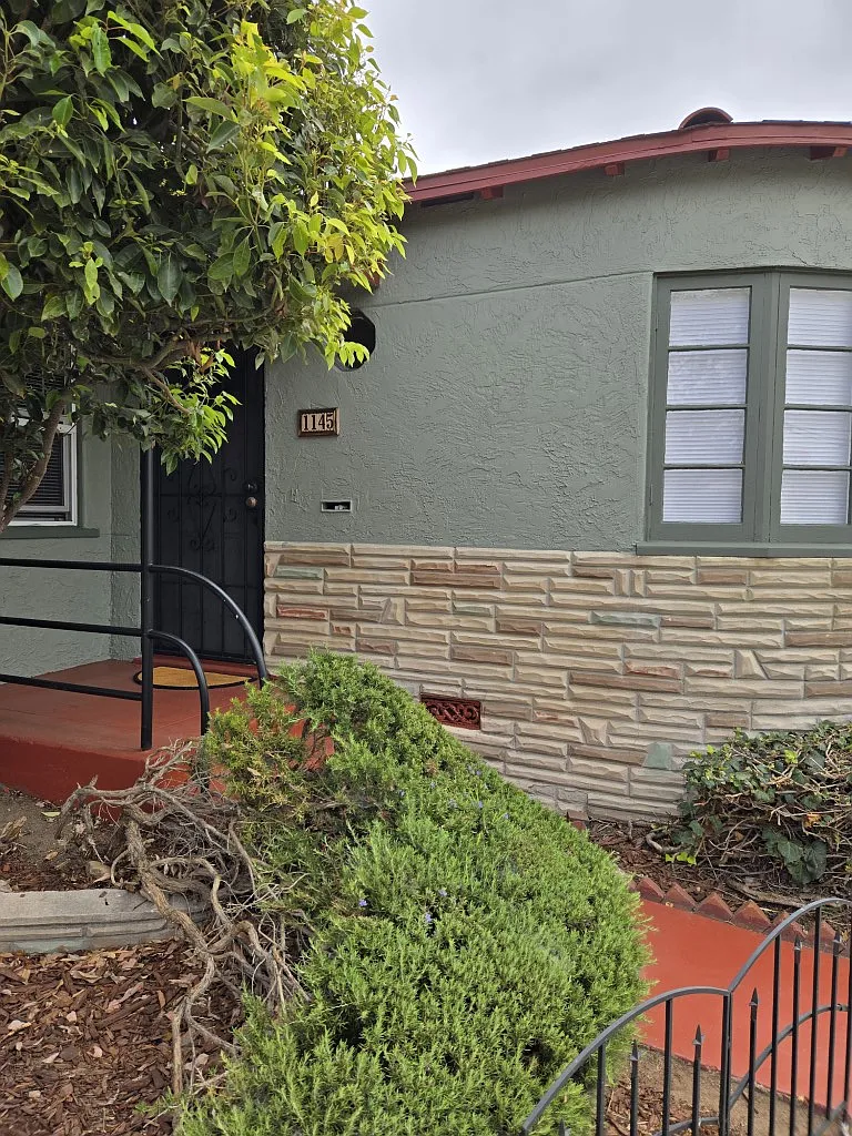 2 bed, 800 sqft, $3,200 — Photo 3