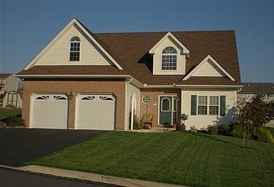 1st image of 217 Patriot Ln
