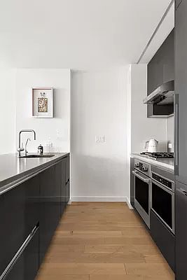 5th image of 196 S 1st St #11A