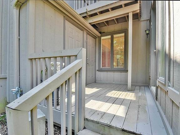 4th image of 143 Inglewood Way
