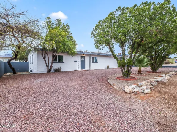 4717 E 2nd St, Tucson, AZ 85711