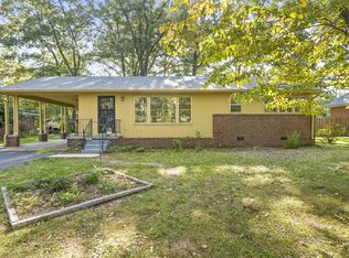 203 Fleming St, Tullahoma, TN 37388