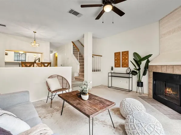 11901 Swearingen Dr APT 40, Austin, TX 78758