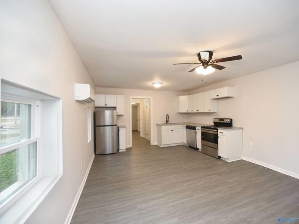 huntsville-alabama-92098733 picture