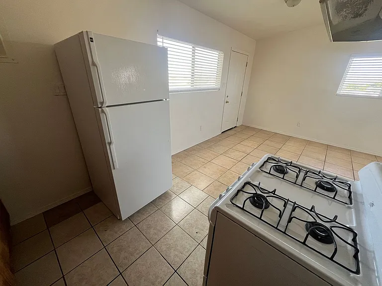 P170 — Photo 27