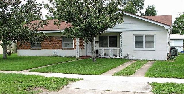 1st image of 2401 Barksdale Dr