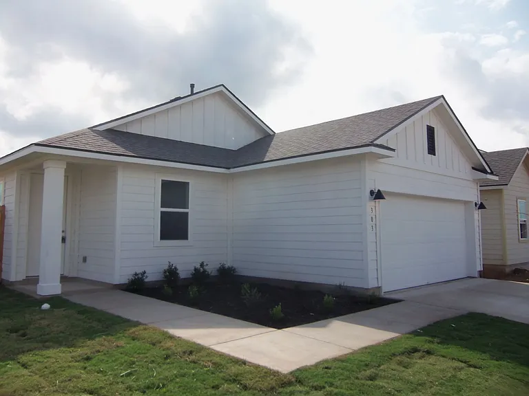 303 Cold Springs Loop — Photo 13