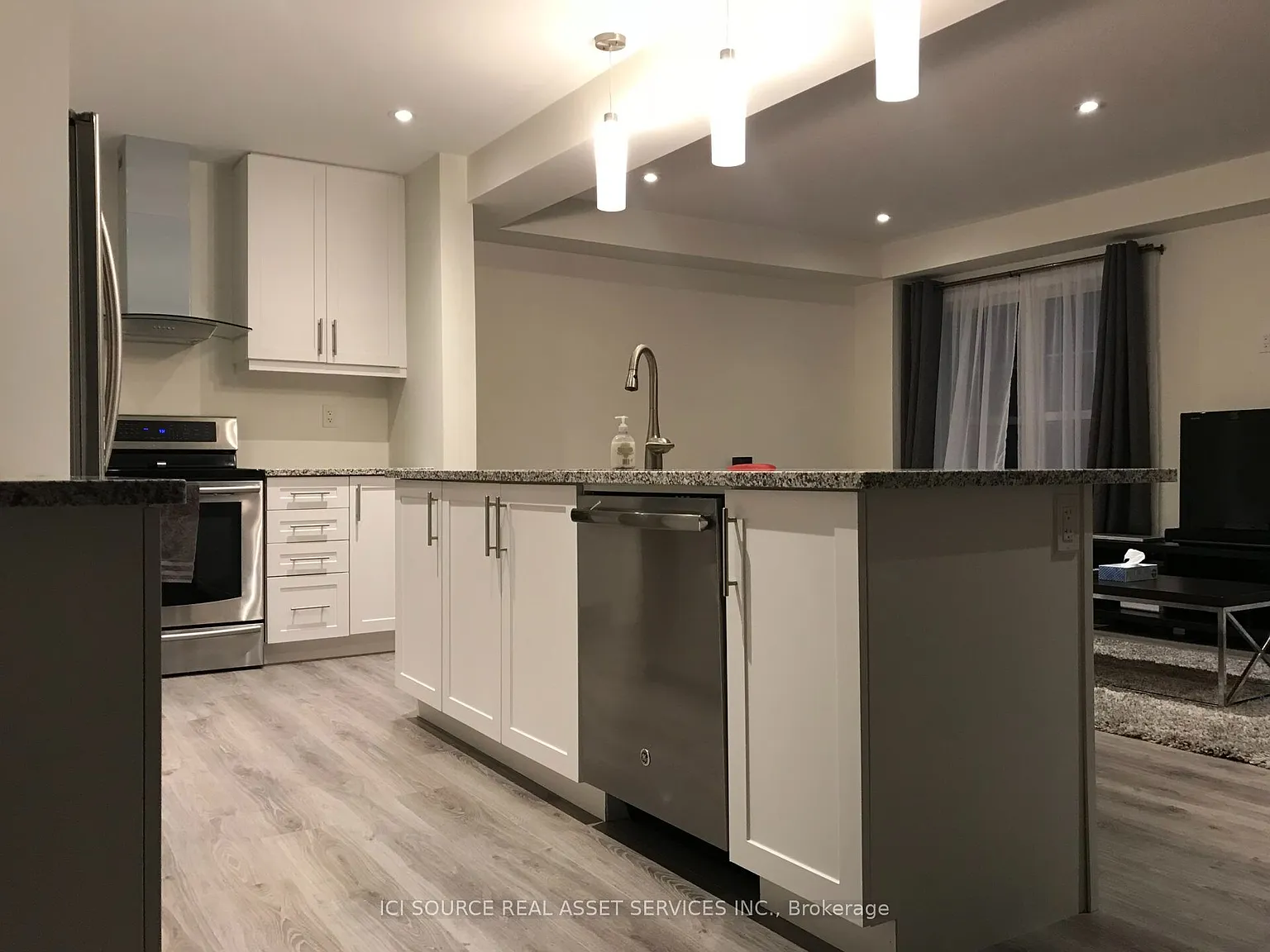 3 bed, $3,200 — Photo 3