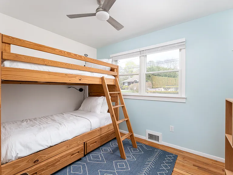 8 Flocee Ln — Photo 13
