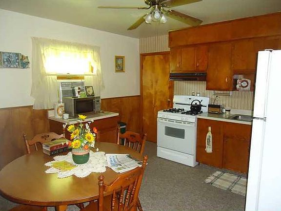 5th image of 3520 Lauriston Dr #3522