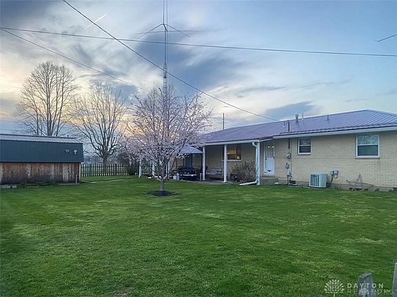 5th image of 207 Park Dr