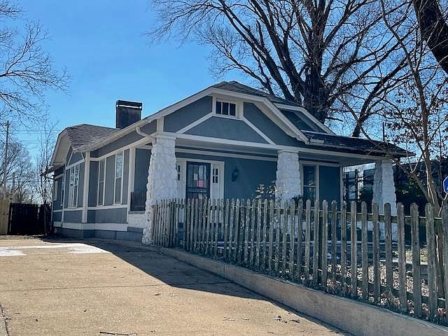 1st image of 1847 Manila Ave