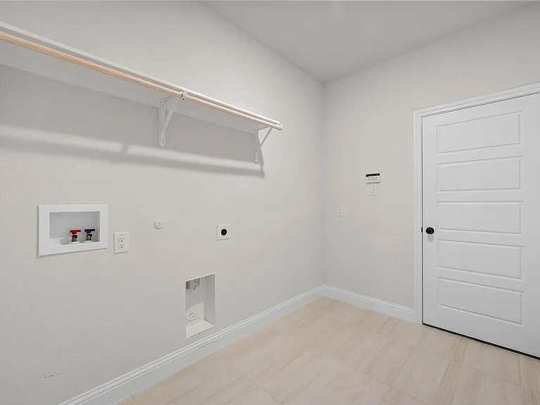 4434 Verbena St — Photo 53