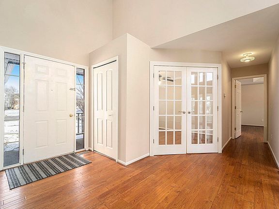 3rd image of 4110 Rolling Meadow Ln