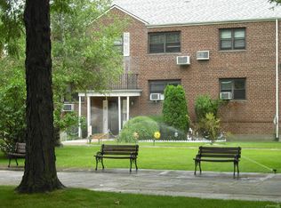 8632 155th Ave, Howard Beach, NY 11414