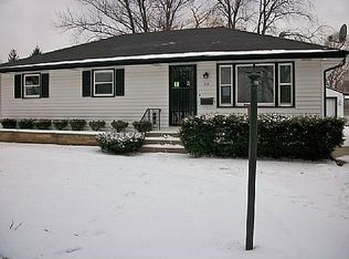 712 Washington Park, Waukegan, IL 60085