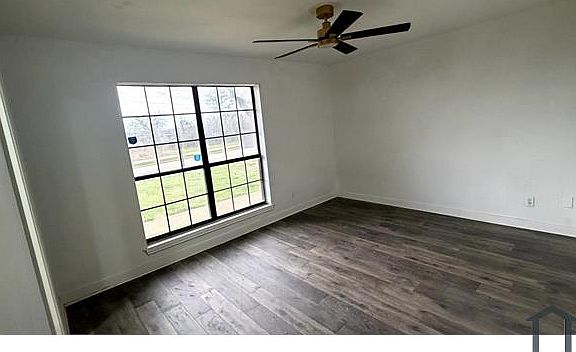 3rd image of 5901 Lake Hubbard Pkwy APT 161