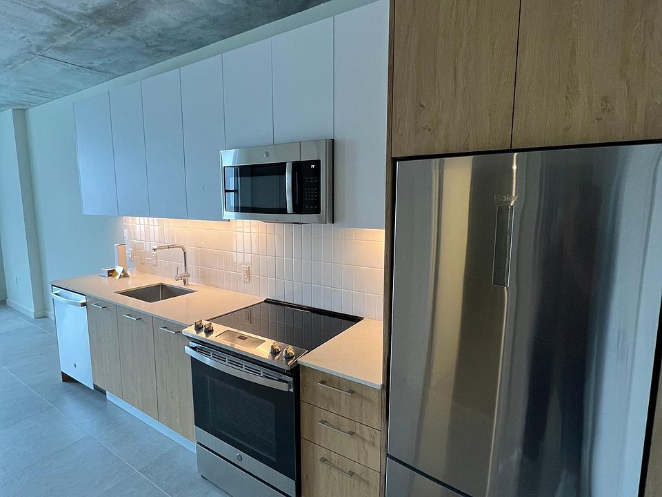 1st image of 140 NW 31st St #S2
