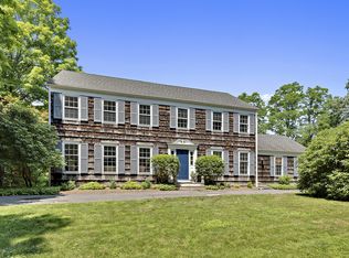 11 Millbrook Rd, Bedford, NY 10506