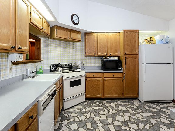 5th image of 503 Weslee Ln