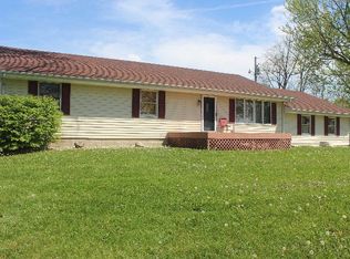 24845 Shake Rag Rd, Danville, IL 61834