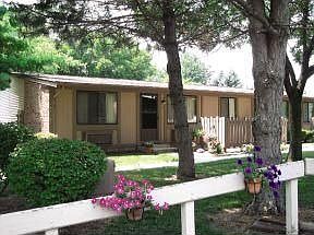 2nd image of 2644 Stratford Dr APT D