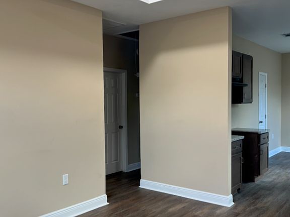 3rd image of 1918 Egania St