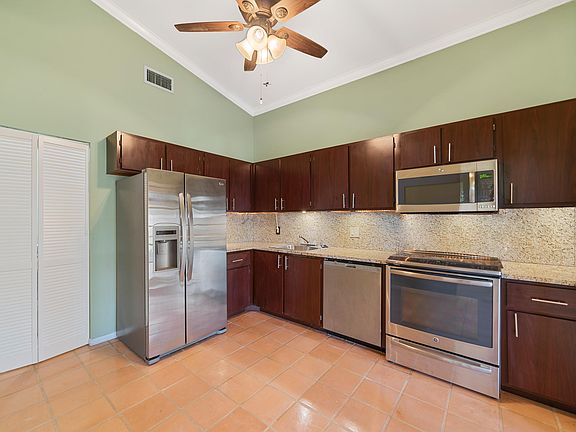5th image of 4259 Willow Pond Cir
