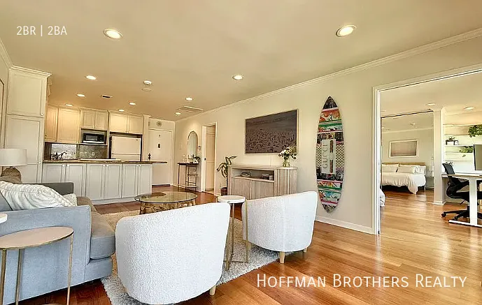 101 California Ave — Photo 6