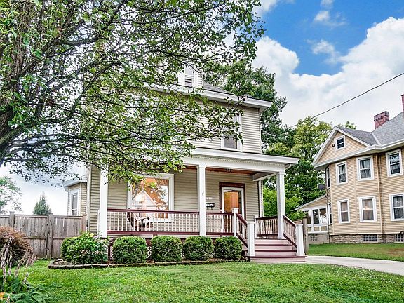 3rd image of 3133 Gloss Ave