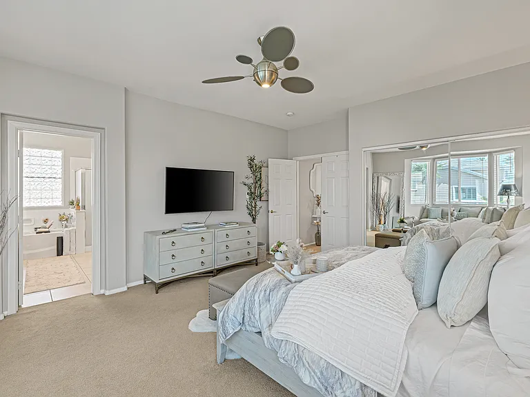 10226 Early Morning Ave — Photo 46