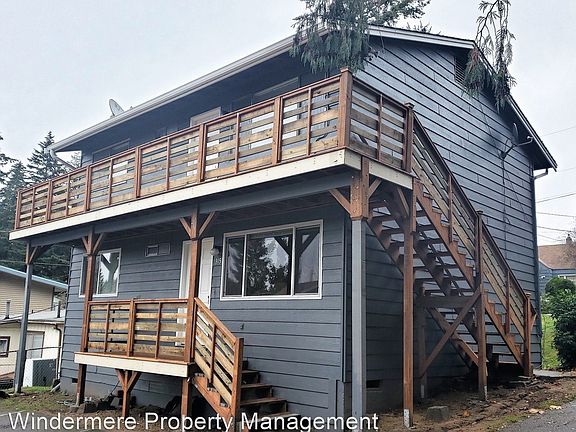 2nd image of 313 S Charleston Ave W