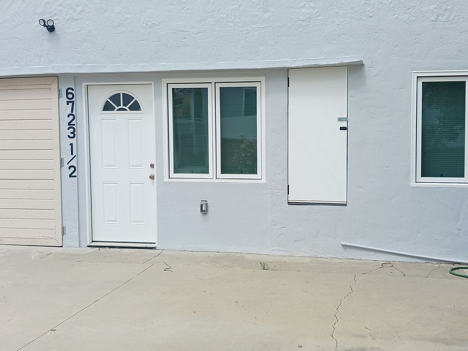 1st image of 6723 1/2 Tyrone Ave #B