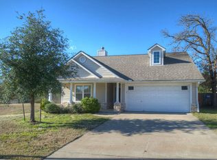 2708 Barronwood Dr, Bryan, TX 77807