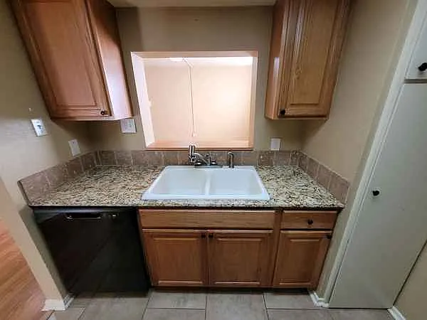 3121 Johnston St #138 — Photo 8